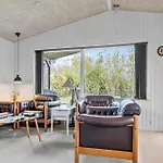 Three-bedroom In Holiday home Haderslev
