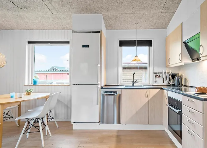 Ferienhaus Three-bedroom In *